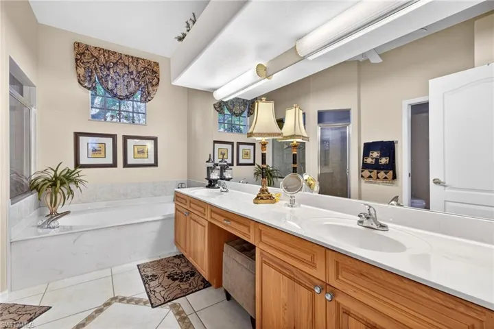 9550  Cedar Creek  DR, Bonita Springs, FL 34135