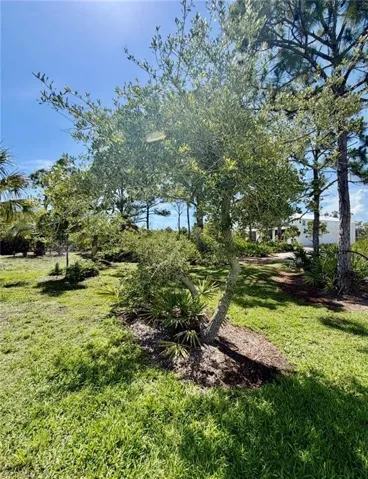 6690 Pineland Rd, Bokeelia, Florida 33922