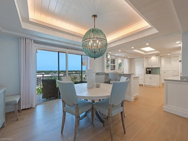 2905 Gulf Shore Blvd N 803, Naples, Florida 34103