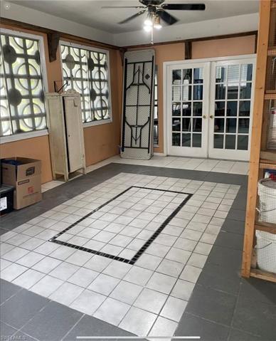 Bonus room off the main house.
