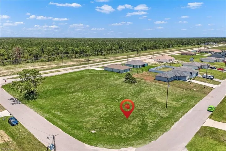 909 Nw 30th St, Cape Coral Fl 33993