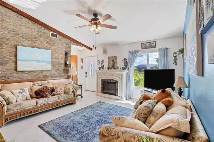 2339 Lake View Blvd, Port Charlotte, Florida 33948
