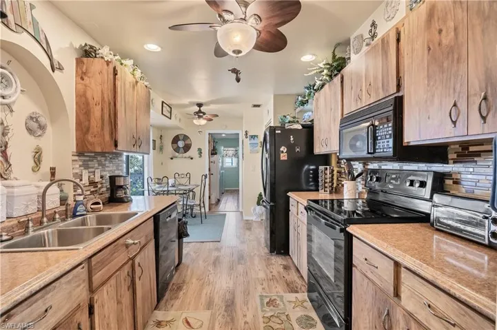 2339 Lake View Blvd, Port Charlotte, Florida 33948