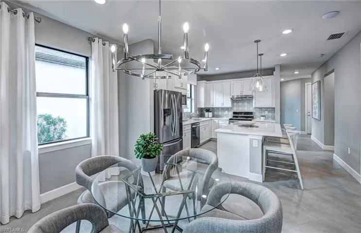 Photo of model home, options may vary.