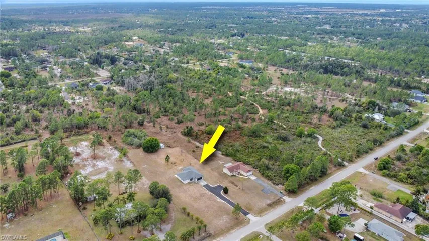 3760  50th NE AVE, Naples, FL 34120