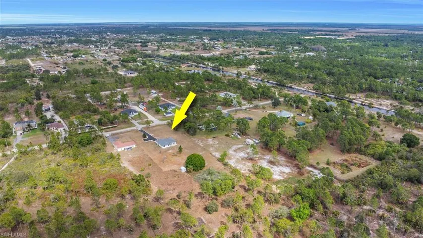 3760  50th NE AVE, Naples, FL 34120