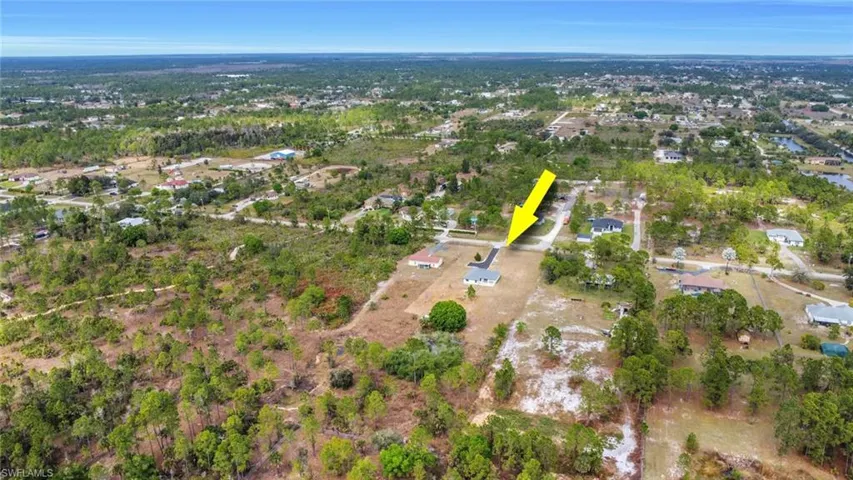 3760  50th NE AVE, Naples, FL 34120