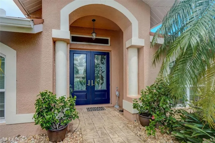 View of exterior entry with french doors