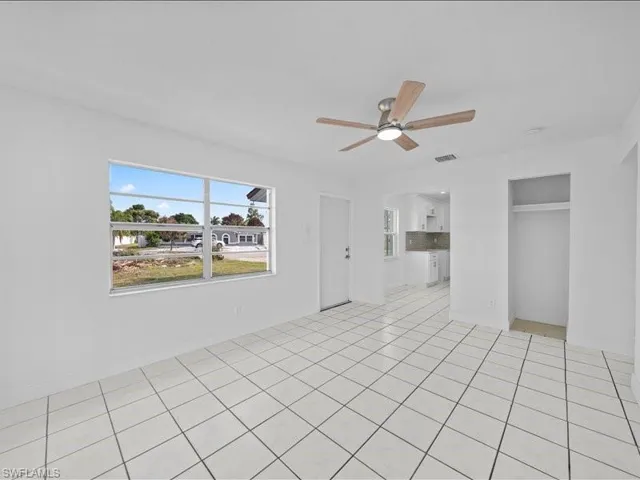 2253  10th  CT, Lehigh Acres, FL 33936