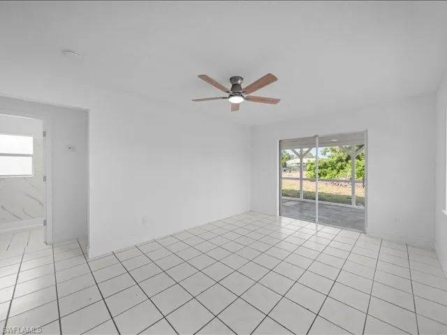 2253  10th  CT, Lehigh Acres, FL 33936