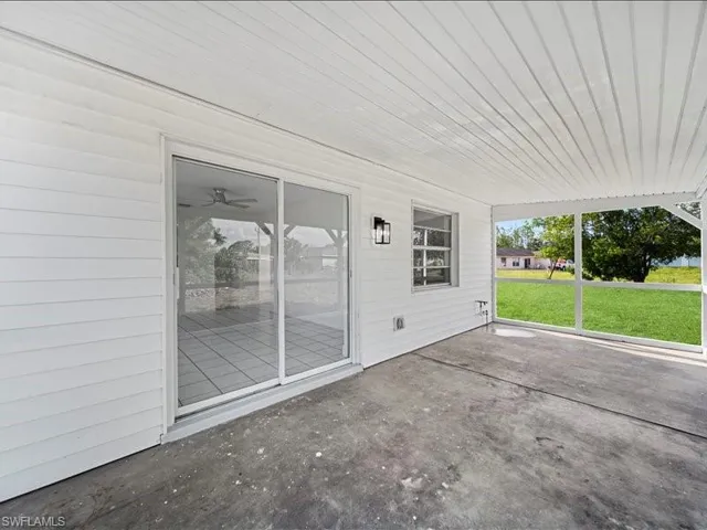 2253  10th  CT, Lehigh Acres, FL 33936