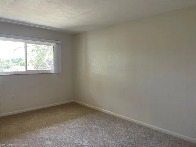 2079 Barkeley Ln 19, Fort Myers, Florida 33907
