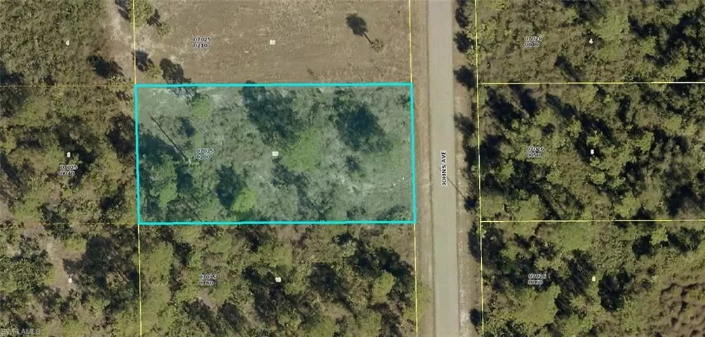 615 Johns Ave, Lehigh Acres, Florida 33972