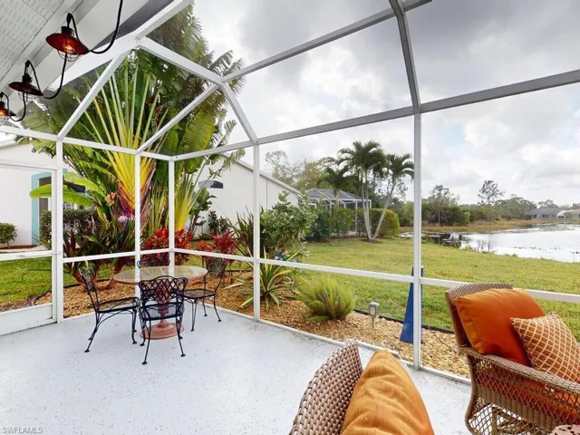 5512  Whitten  DR, Naples, FL 34104
