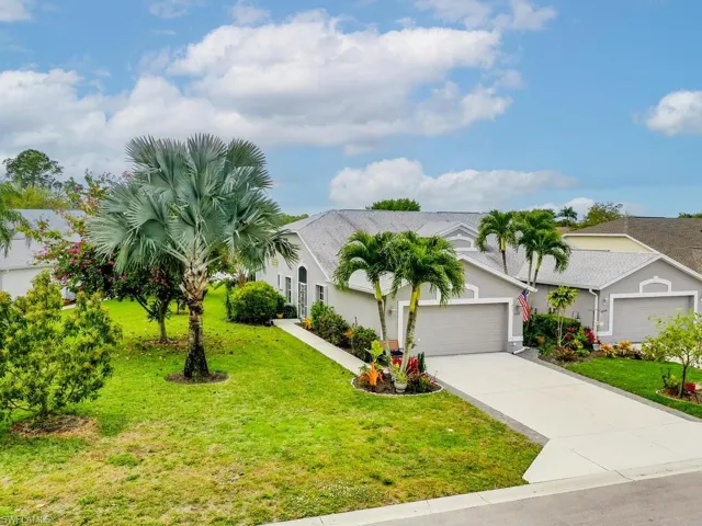 5512  Whitten  DR, Naples, FL 34104