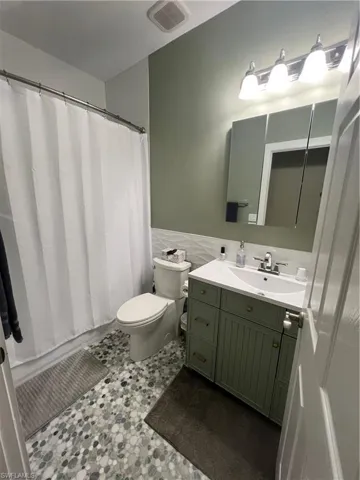 6809  Ascot  DR, Naples, FL 34113