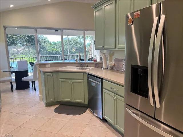 6809  Ascot  DR, Naples, FL 34113
