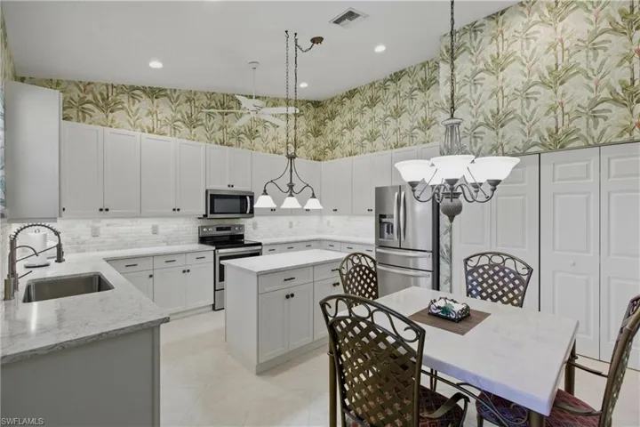 2590 Marshcreek Ln # 202, Naples, Florida 34119