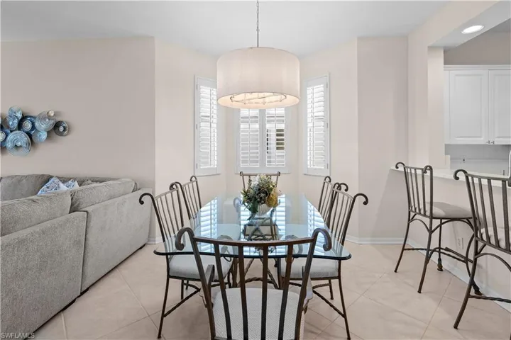 400  Flagship  DR, Naples, FL 34108