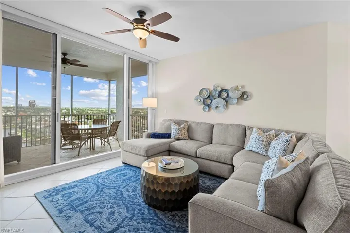 400  Flagship  DR, Naples, FL 34108