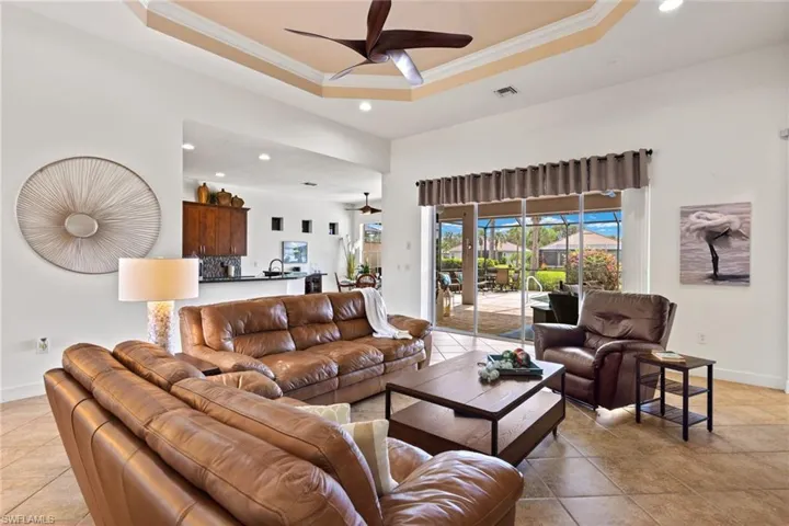 11115  Laughton  CIR, Fort Myers, FL 33913