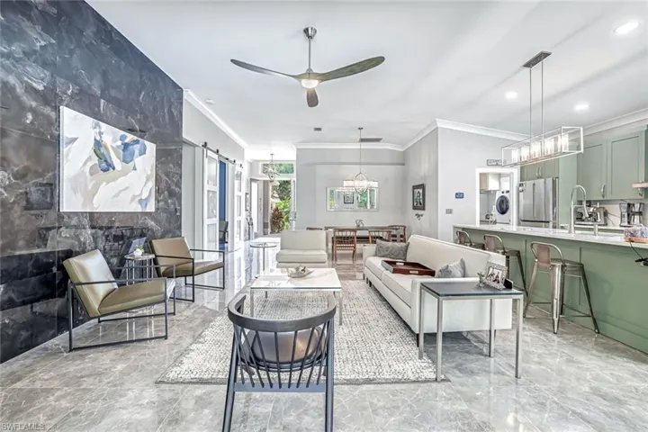 8844  Ventura  WAY, Naples, FL 34109