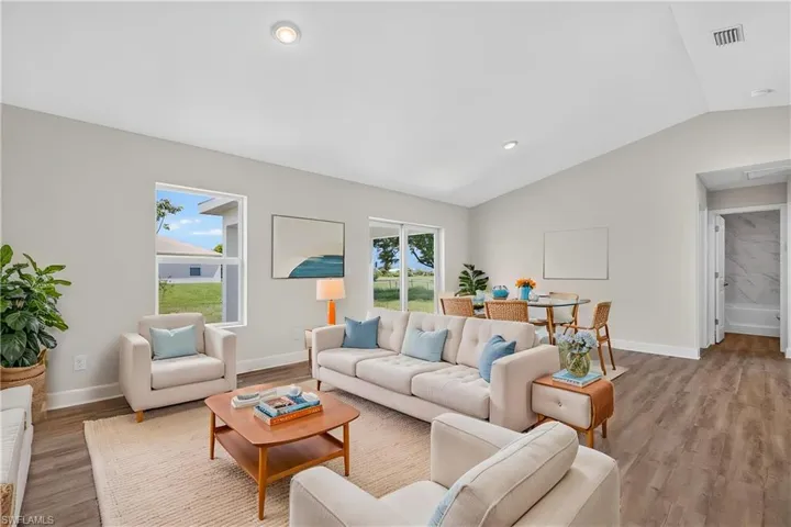 2809 Nw 5th Pl, Cape Coral, Florida 33993