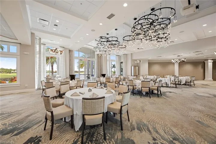 Clubhouse Main Diningroom