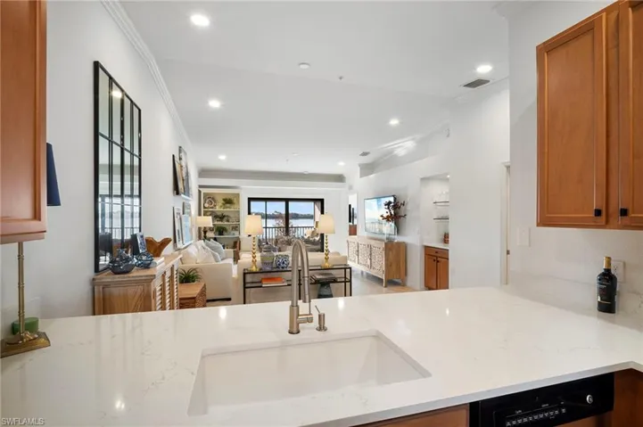 10026  Siesta Bay  DR, Naples, FL 34120