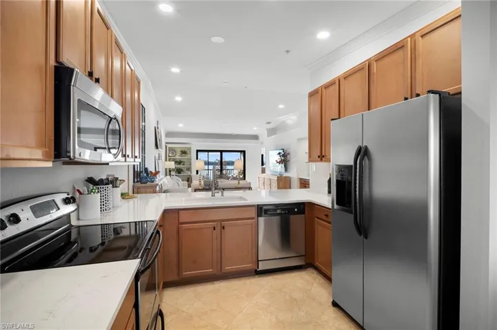 10026  Siesta Bay  DR, Naples, FL 34120