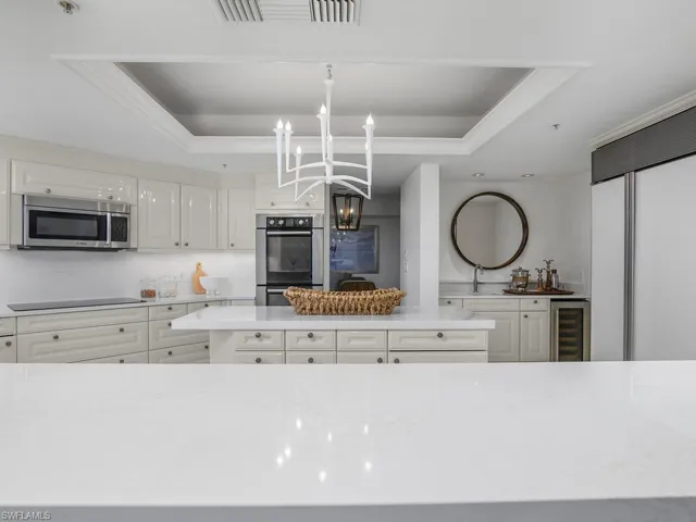 4021 Gulf Shore Blvd N 1103, Naples, Florida 34103