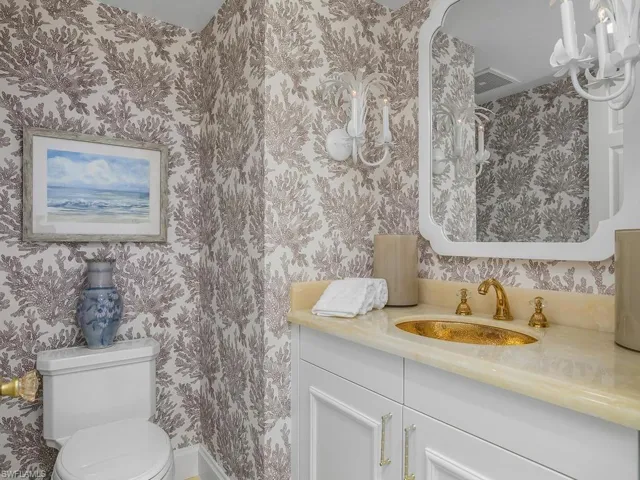 Powder bath delights!