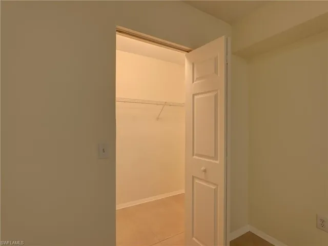 8635 River Homes Ln 2-107, Bonita Springs, Florida 34135