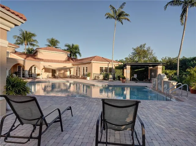 8635 River Homes Ln 2-107, Bonita Springs, Florida 34135
