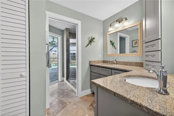 686 Emeril Ct, Sanibel, Florida 33957
