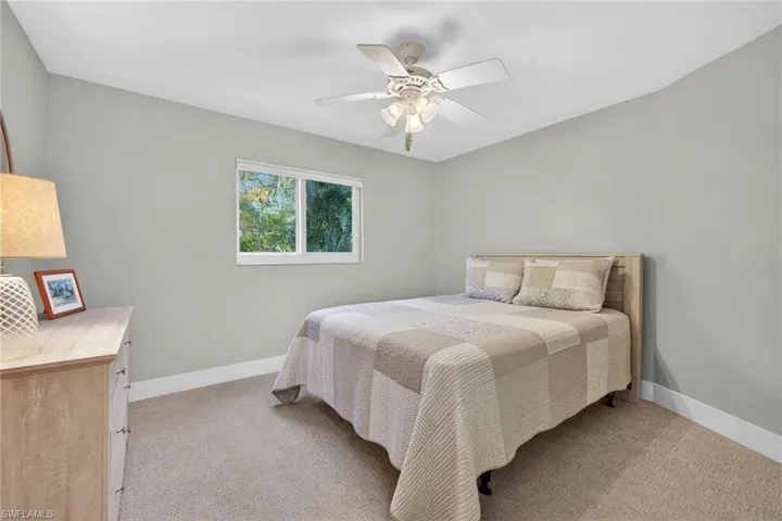 686 Emeril Ct, Sanibel, Florida 33957