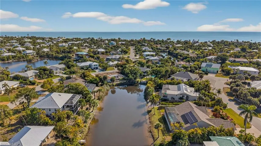 686 Emeril Ct, Sanibel, Florida 33957