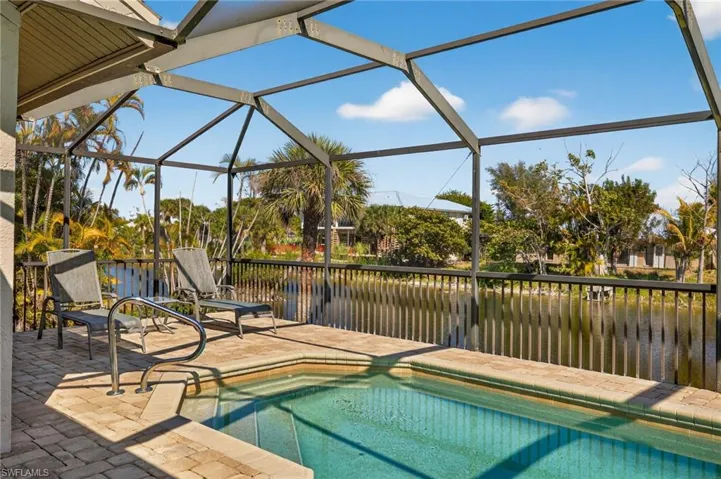 686 Emeril Ct, Sanibel, Florida 33957