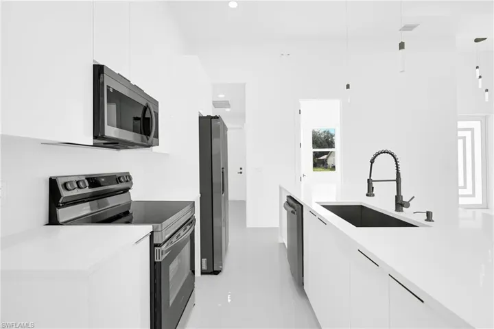 505 Prospect Ave, Lehigh Acres, Florida 33972