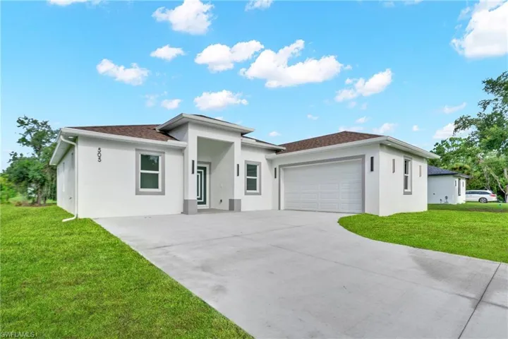 505 Prospect Ave, Lehigh Acres, Florida 33972