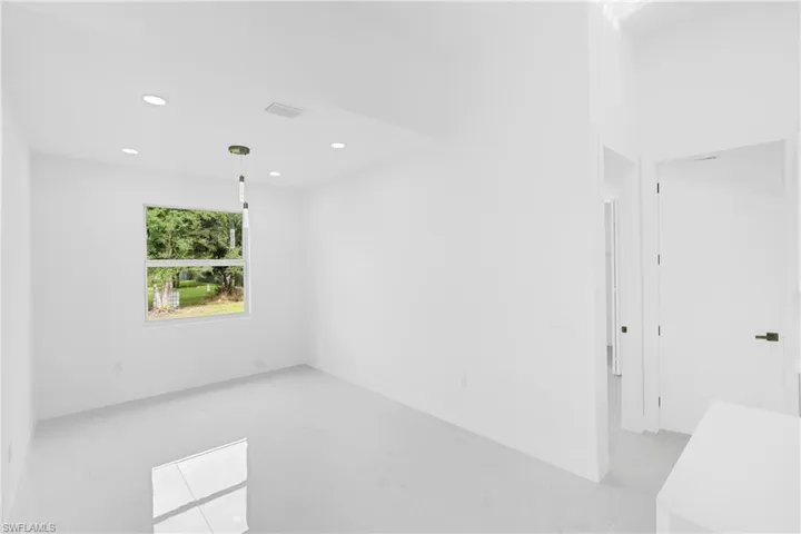 505 Prospect Ave, Lehigh Acres, Florida 33972