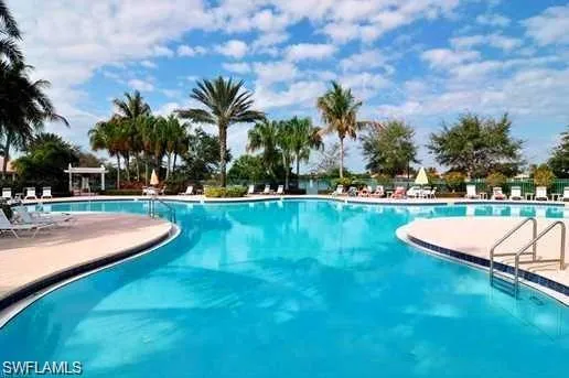 Community pool