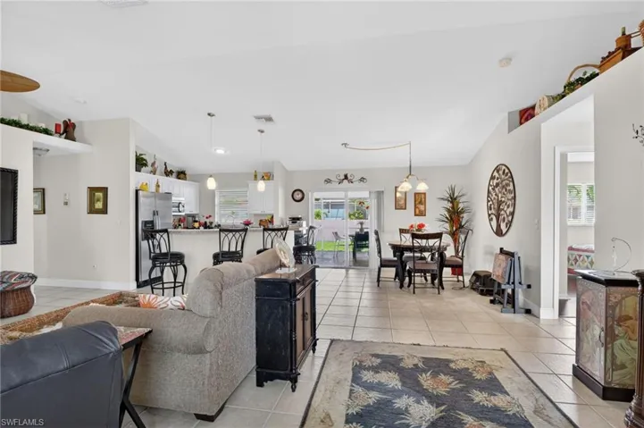 3820 Sw 20th Ave, Cape Coral, Florida 33914