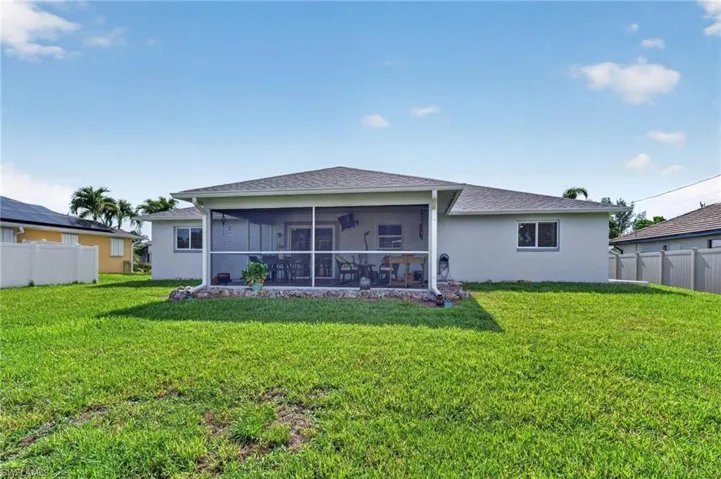3820 Sw 20th Ave, Cape Coral, Florida 33914