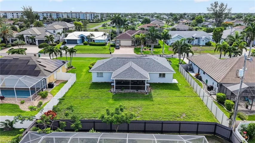 3820 Sw 20th Ave, Cape Coral, Florida 33914