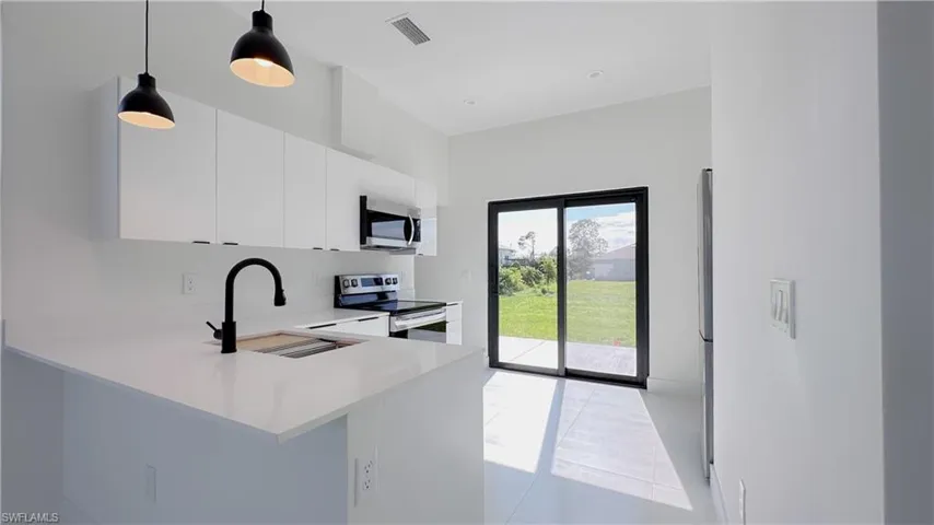 1561 Meadow Rd, Lehigh Acres, Florida 33976