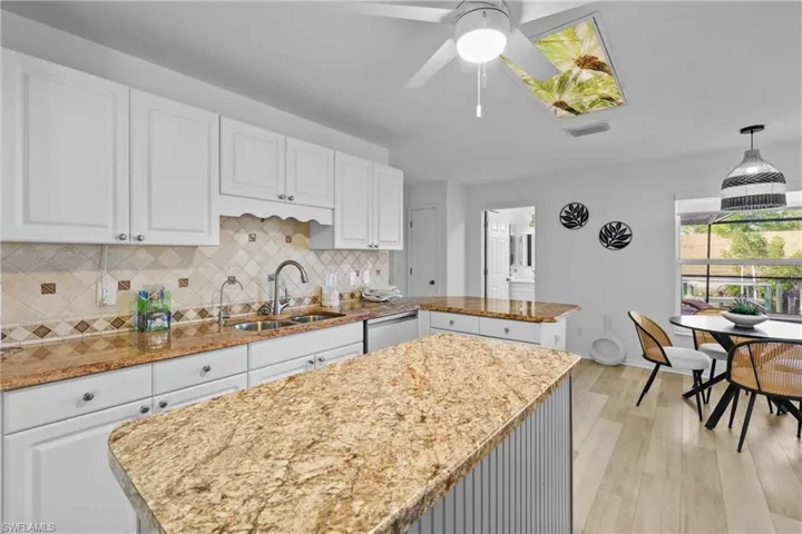 2423 Everest Pkwy, Cape Coral, Florida 33904