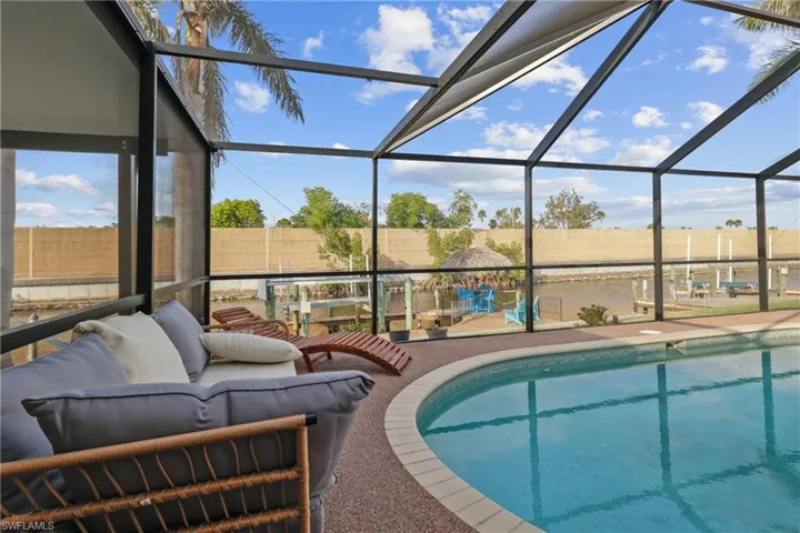 2423 Everest Pkwy, Cape Coral, Florida 33904