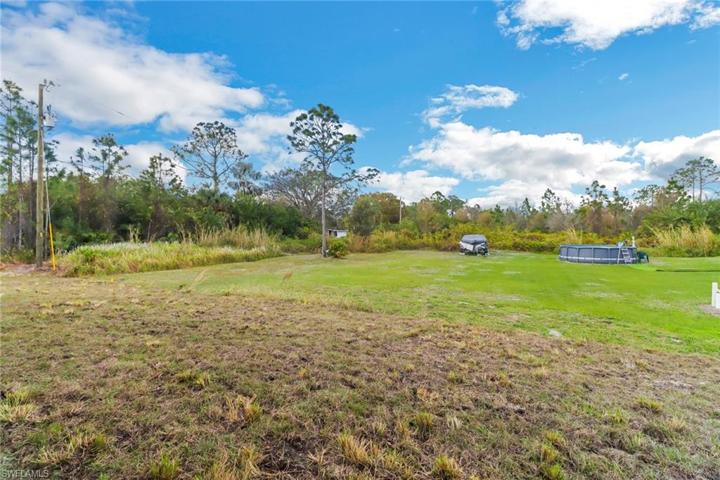 2705 E 9th  ST, LEHIGH ACRES, FL 33936
