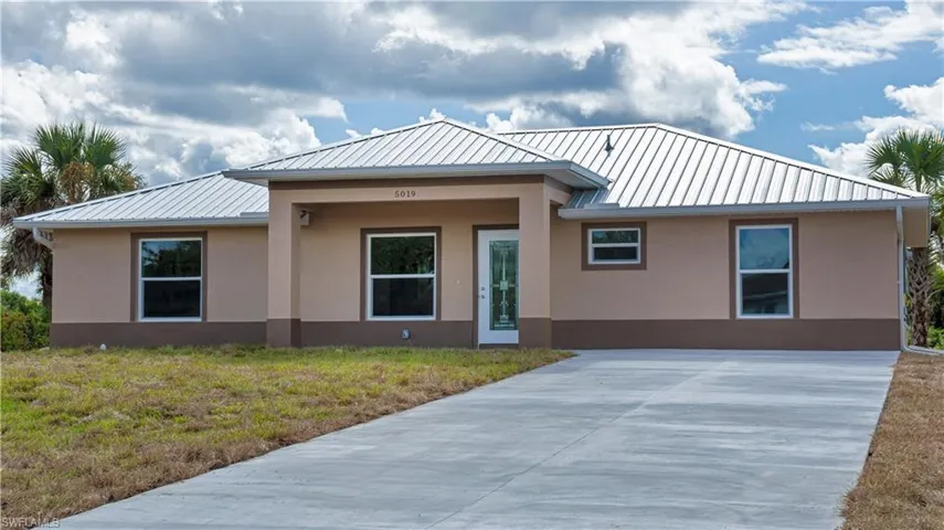 5019 Littlefield RD, LABELLE FL 33935